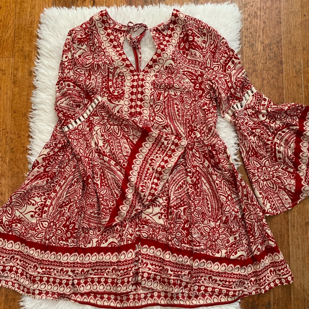 Belle sleeve tunic